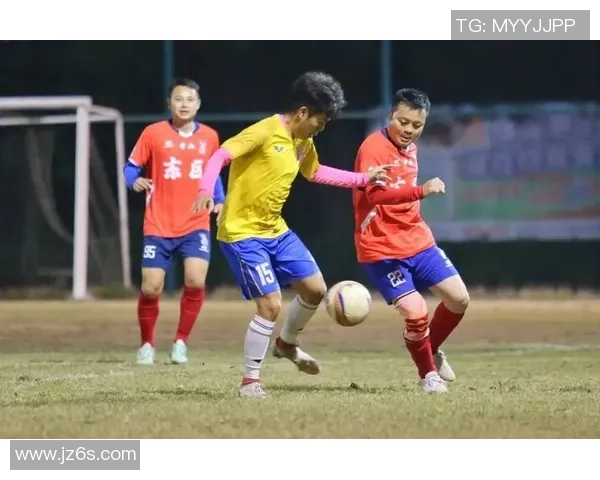 现役足球明星们的兴趣爱好揭秘他们喜欢的运动与休闲活动