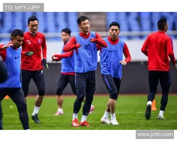 重庆足球队与西安足球队赛后技术分析与战术总结