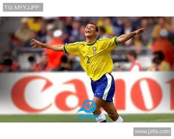 足球明星马科斯卡福的传奇之路与球场背后的故事揭秘